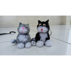 Boneka dan Gantungan Kunci