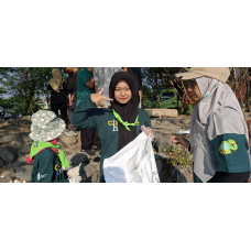 Cinta Alamcaps