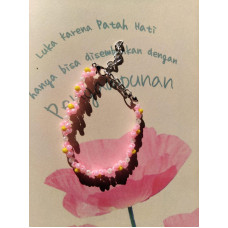 gelang manik manik
